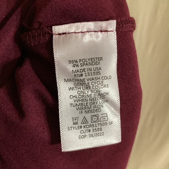 NWT Nine Britton burgundy longsleeved knit midi dress with ruched sides Size XXL - Picture 5 of 5